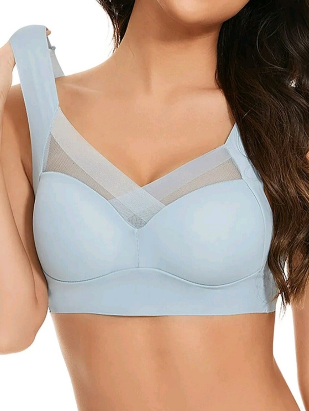 💠 Seamless Light Blue Padded Bralette (NWOT)